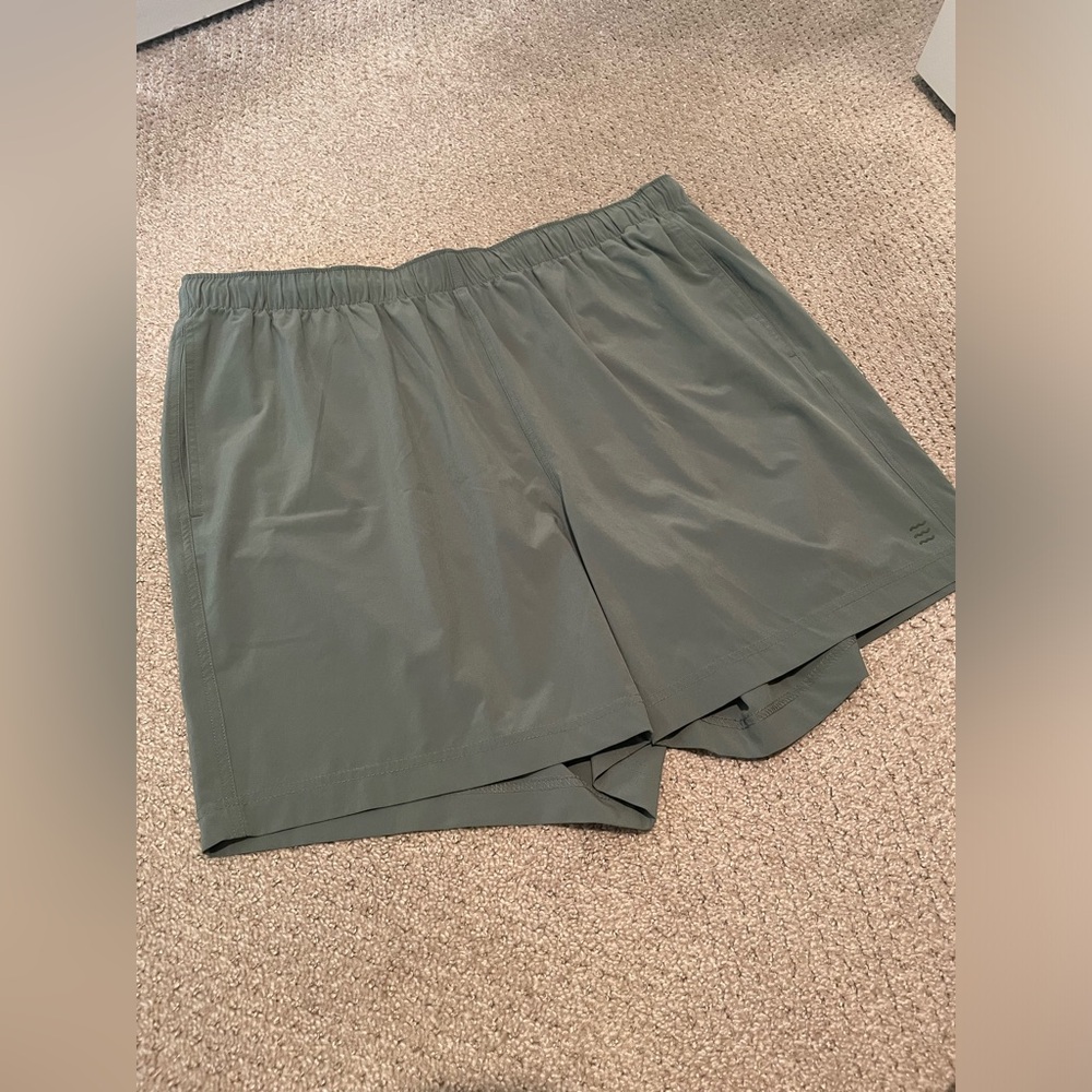 Free fly men’s shorts